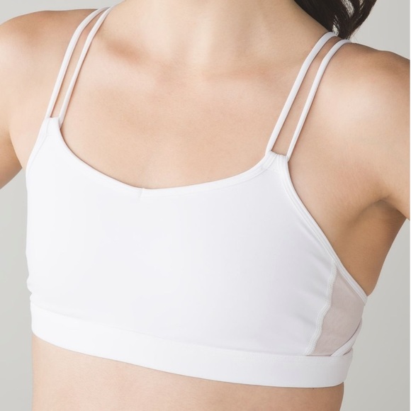 lululemon Make a Move bra in white - Picture 2 of 4